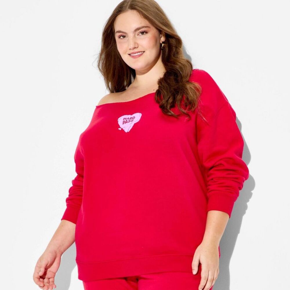 Wild Fable - Women's Pullover Sweatshirt - Wild Fable Berry Red Red